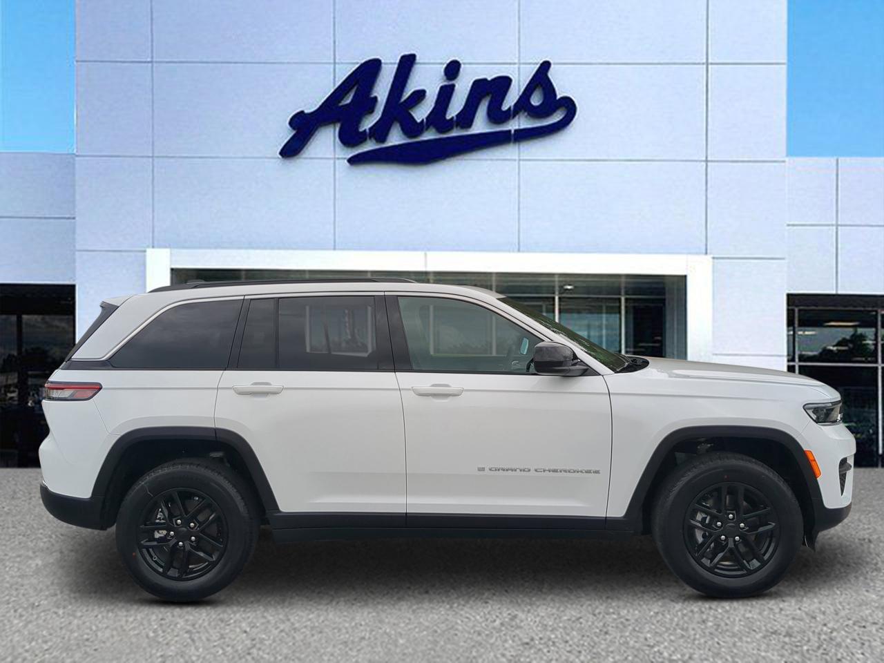2026 Jeep Grand Cherokee Laredo X