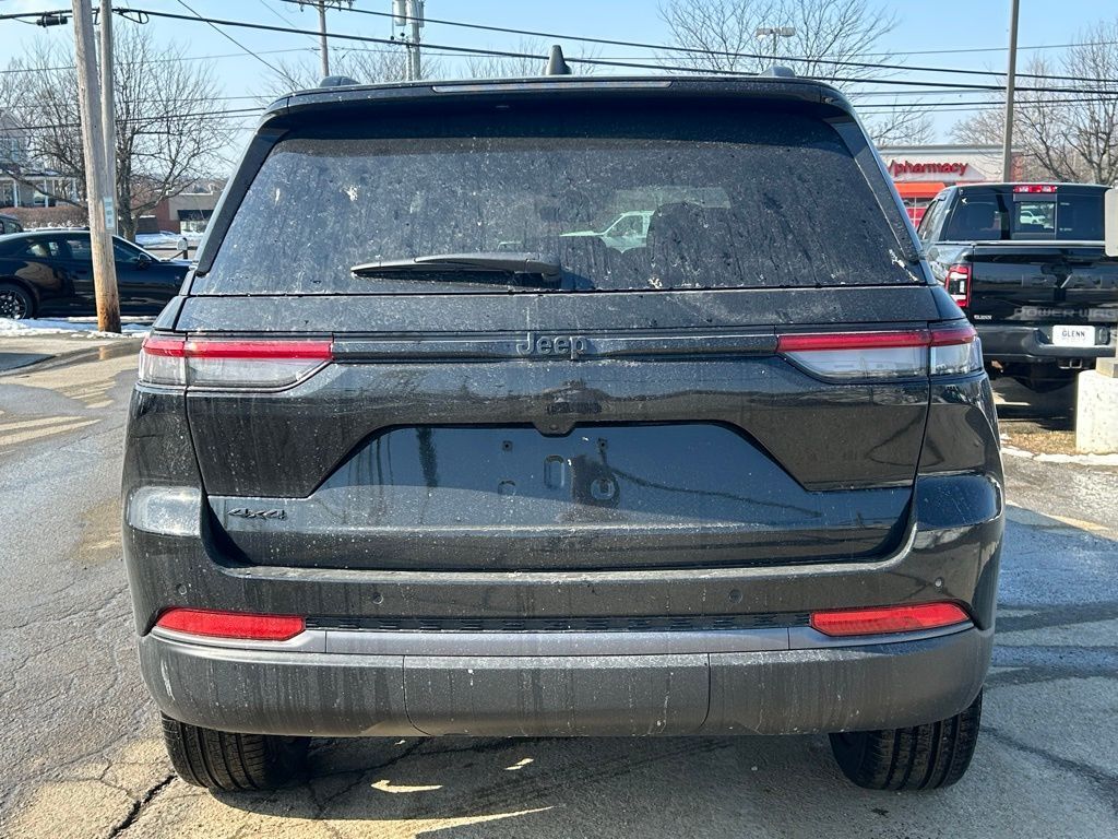 2026 Jeep Grand Cherokee Limited Crestwood KY