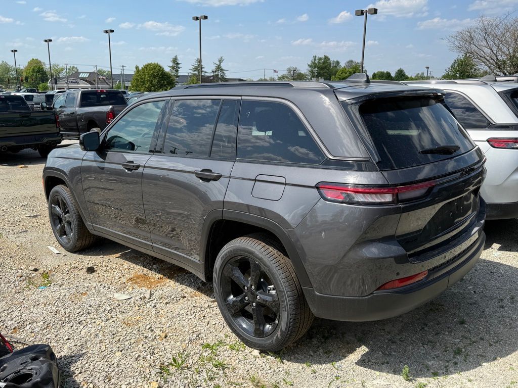 2026 Jeep Grand Cherokee Limited Crestwood KY