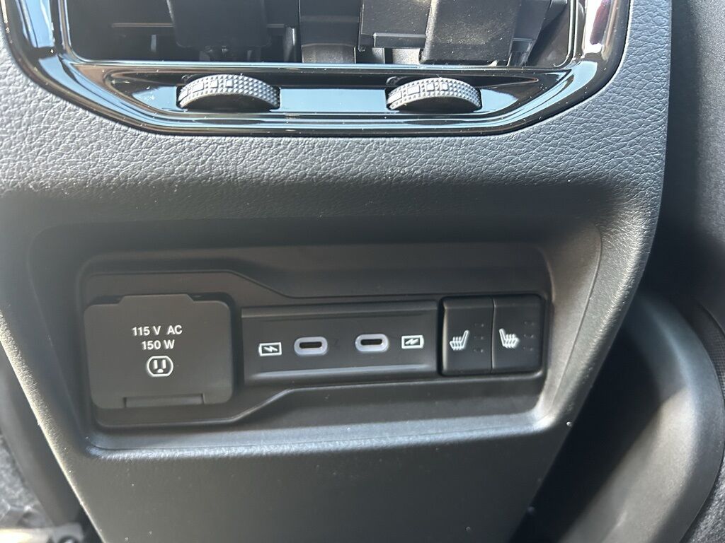 2026 Jeep Grand Cherokee Limited Crestwood KY