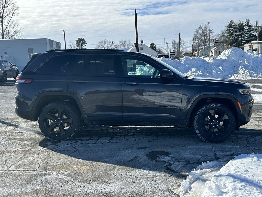 2026 Jeep Grand Cherokee Limited Crestwood KY