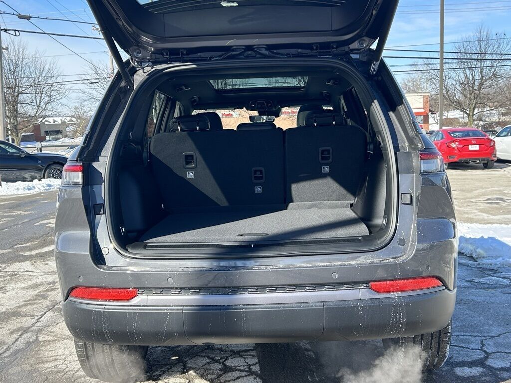 2026 Jeep Grand Cherokee Limited Crestwood KY