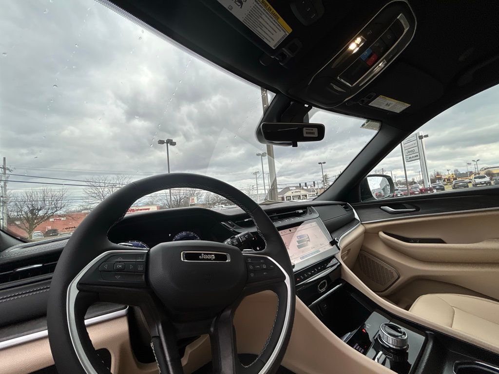 2026 Jeep Grand Cherokee Limited Crestwood KY