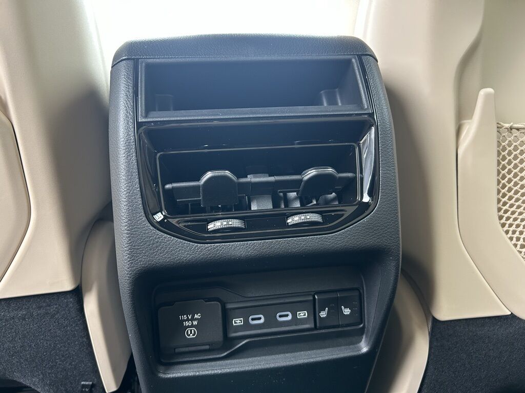 2026 Jeep Grand Cherokee Limited Crestwood KY