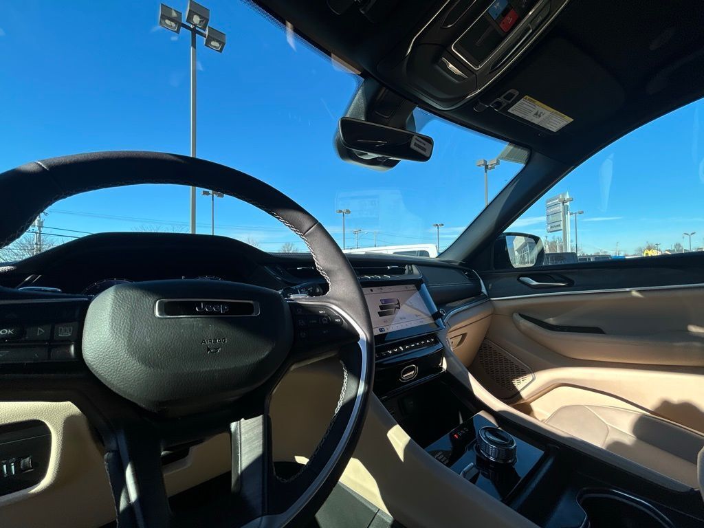 2026 Jeep Grand Cherokee Limited Crestwood KY