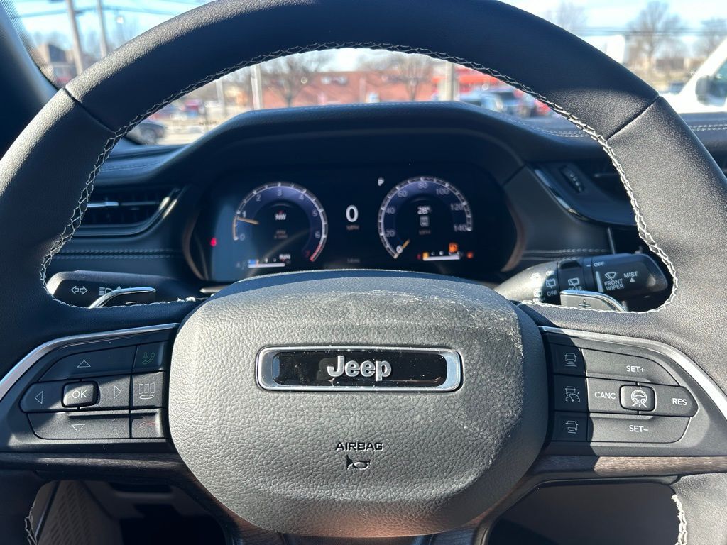 2026 Jeep Grand Cherokee Limited Crestwood KY