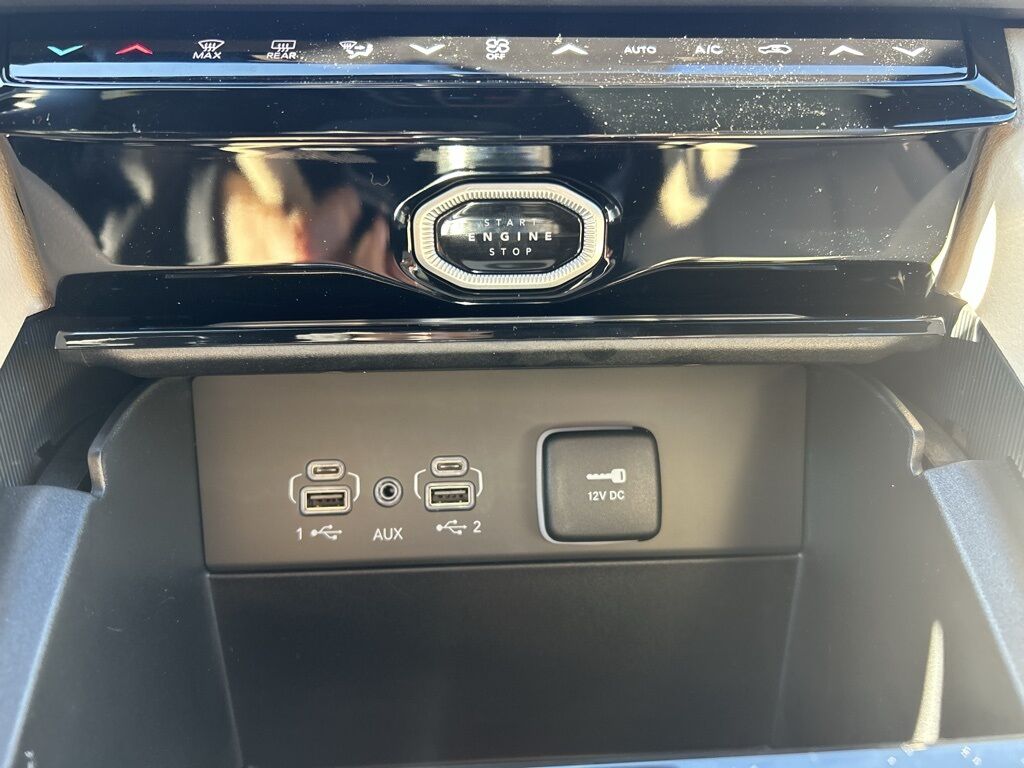 2026 Jeep Grand Cherokee Limited Crestwood KY