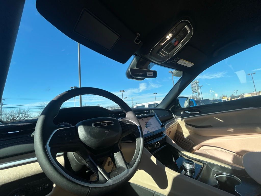 2026 Jeep Grand Cherokee Limited Crestwood KY