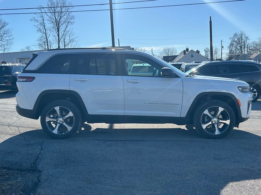 2026 Jeep Grand Cherokee Limited Crestwood KY