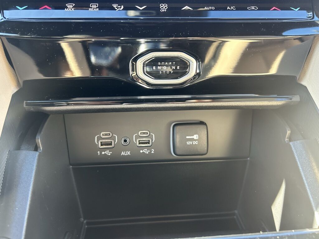 2026 Jeep Grand Cherokee Limited Crestwood KY