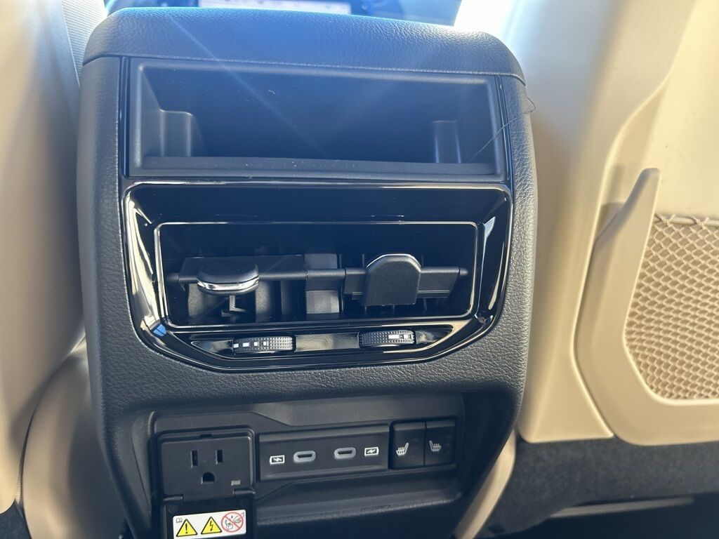 2026 Jeep Grand Cherokee Limited Crestwood KY