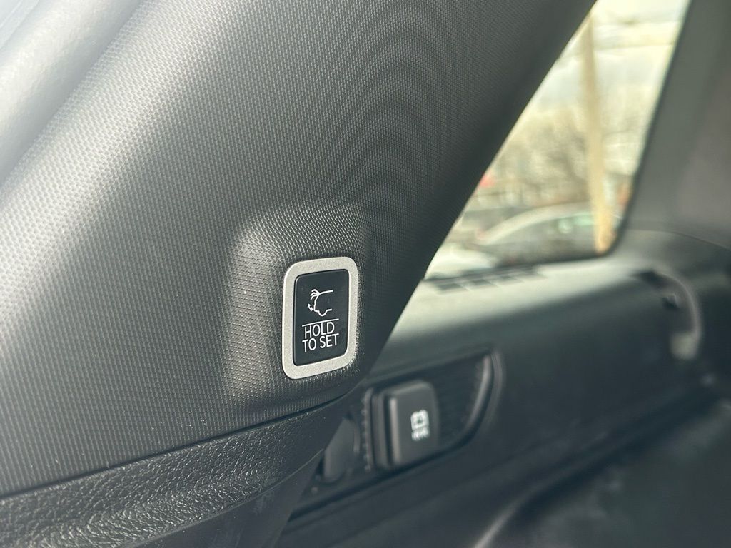 2026 Jeep Grand Cherokee Limited Crestwood KY