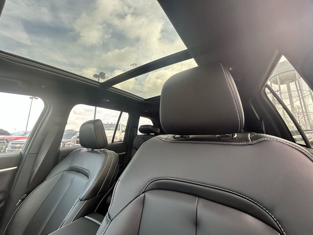 2026 Jeep Grand Cherokee Limited Crestwood KY