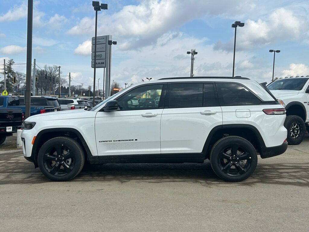 2026 Jeep Grand Cherokee Limited Crestwood KY