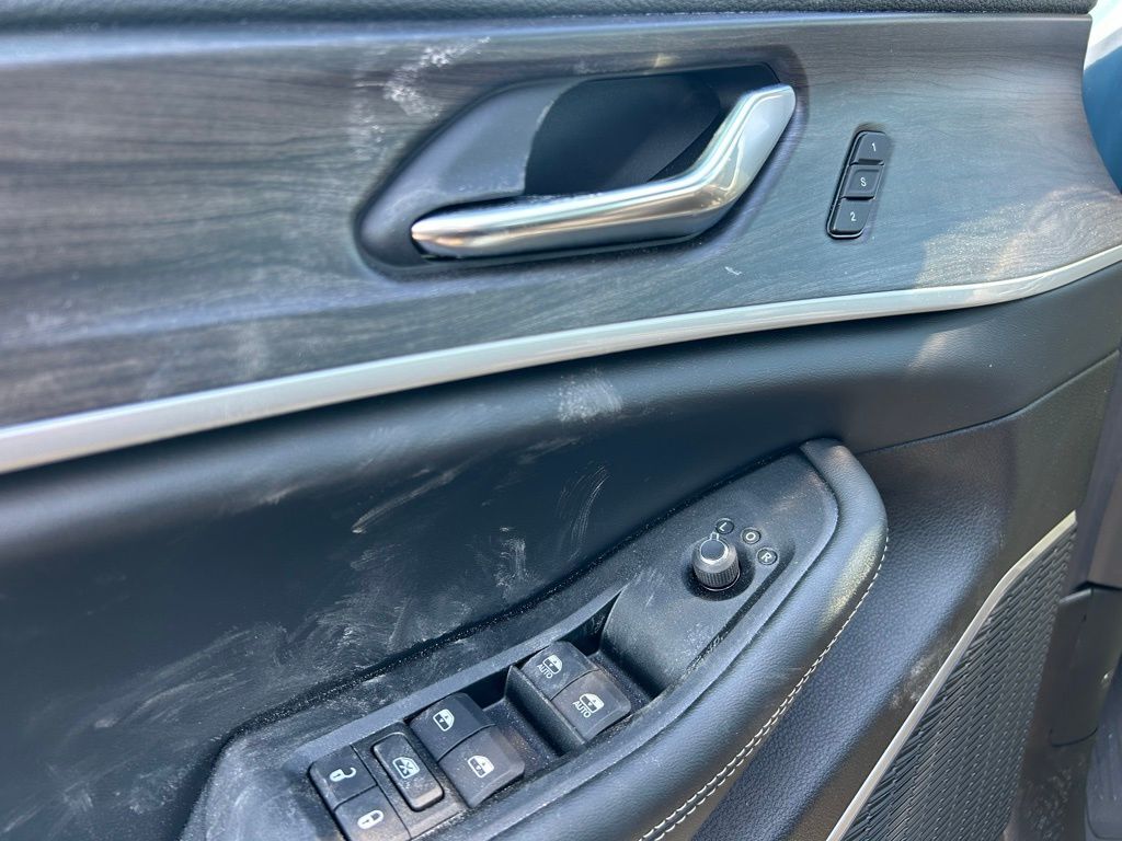 2026 Jeep Grand Cherokee Limited Crestwood KY