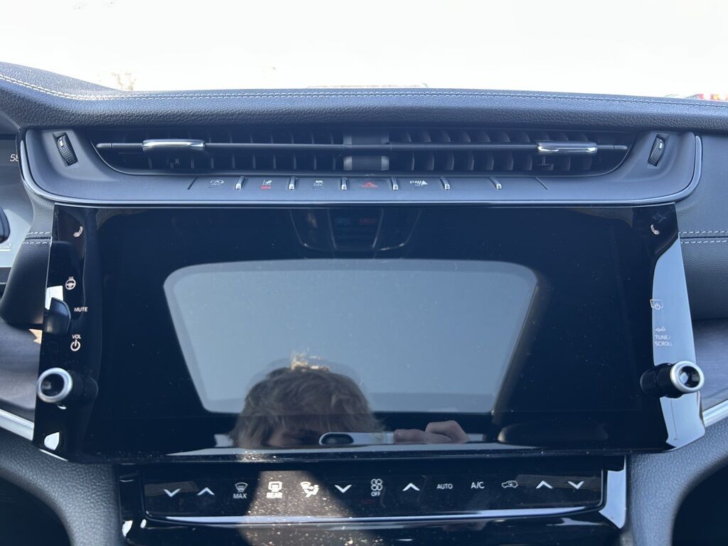 2026 Jeep Grand Cherokee Limited Crestwood KY