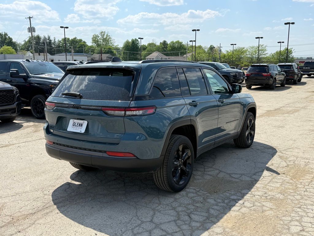 2026 Jeep Grand Cherokee Limited Crestwood KY
