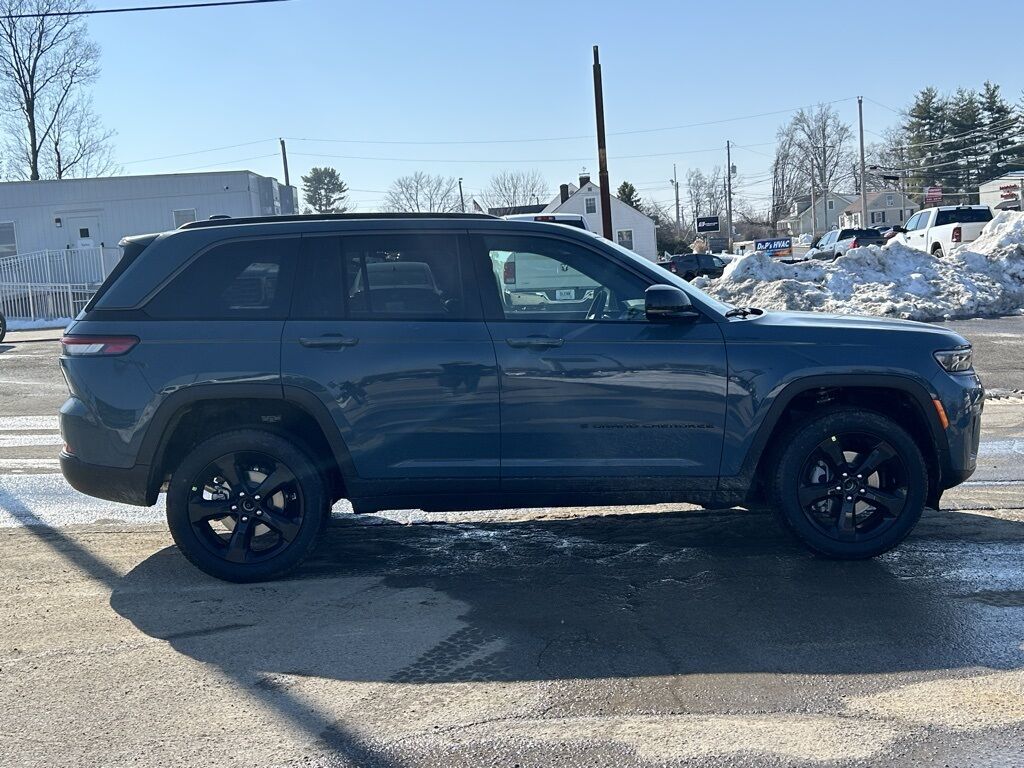 2026 Jeep Grand Cherokee Limited Crestwood KY
