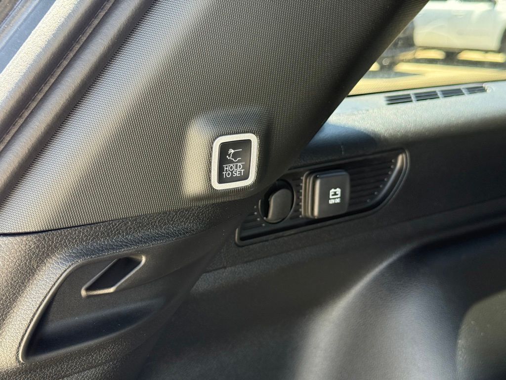 2026 Jeep Grand Cherokee Limited Crestwood KY