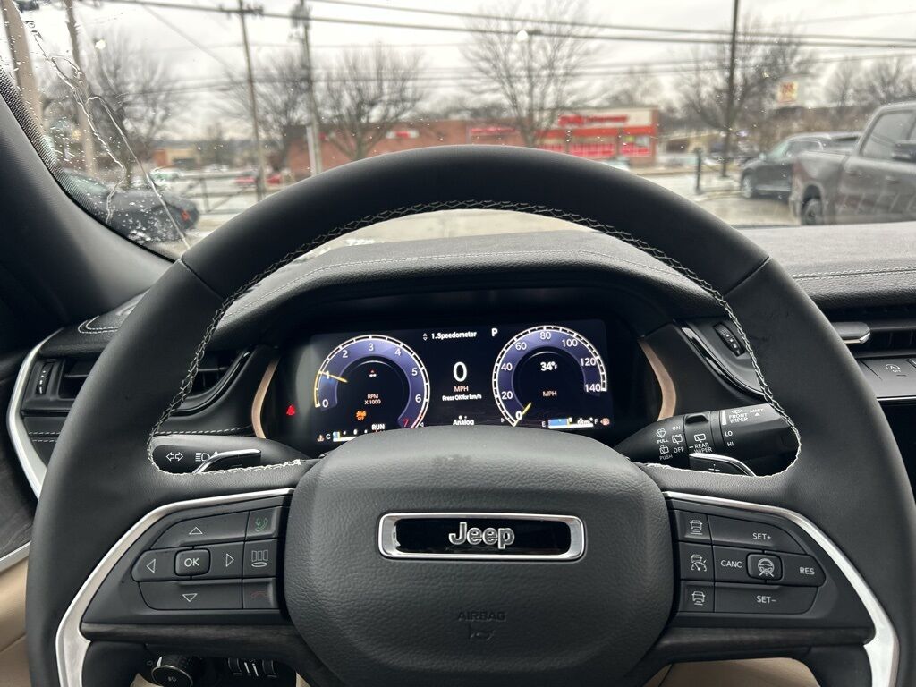 2026 Jeep Grand Cherokee Limited Crestwood KY