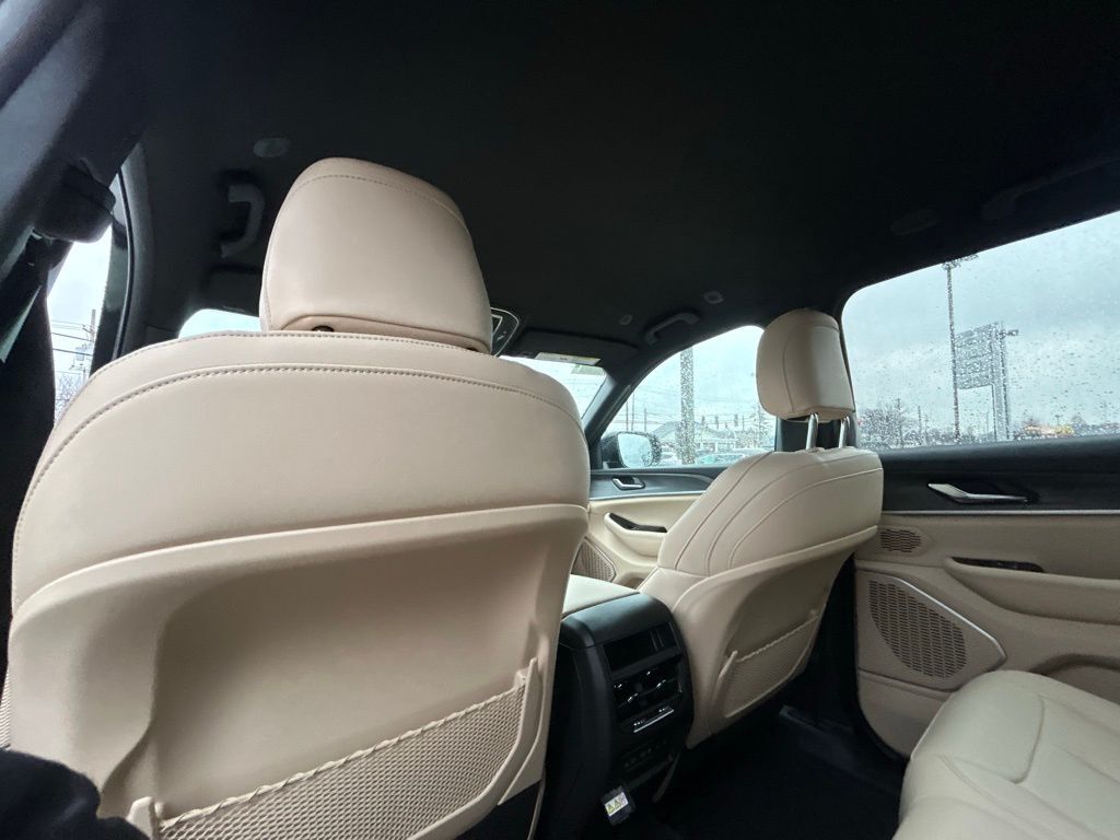 2026 Jeep Grand Cherokee Limited Crestwood KY