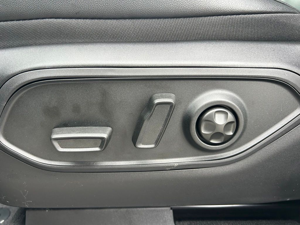 2026 Jeep Grand Cherokee Limited Crestwood KY