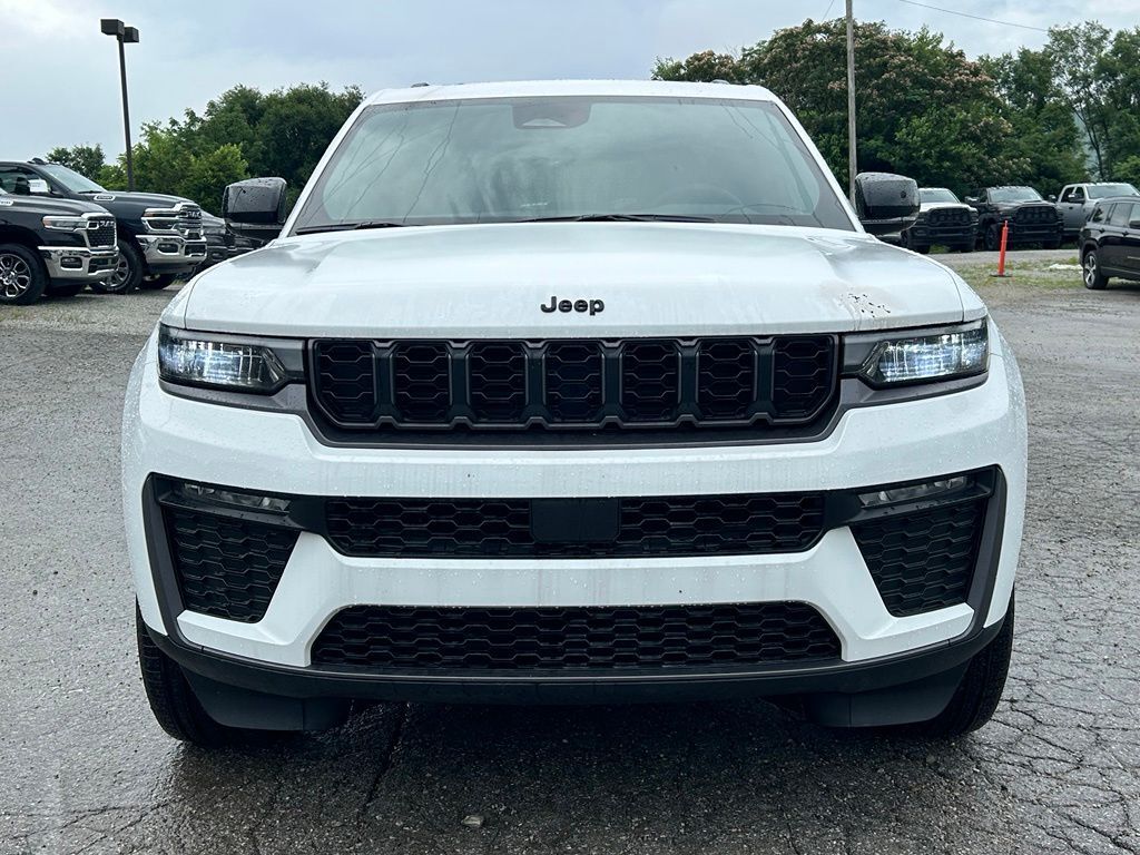 2026 Jeep Grand Cherokee Limited Crestwood KY