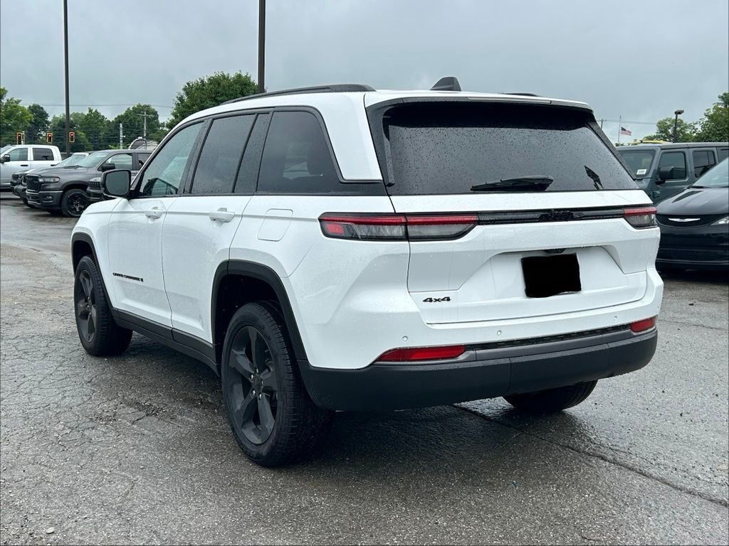 2026 Jeep Grand Cherokee Limited Crestwood KY