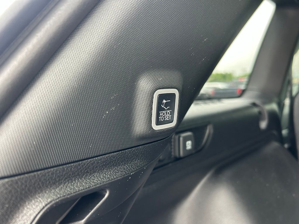 2026 Jeep Grand Cherokee Limited Crestwood KY