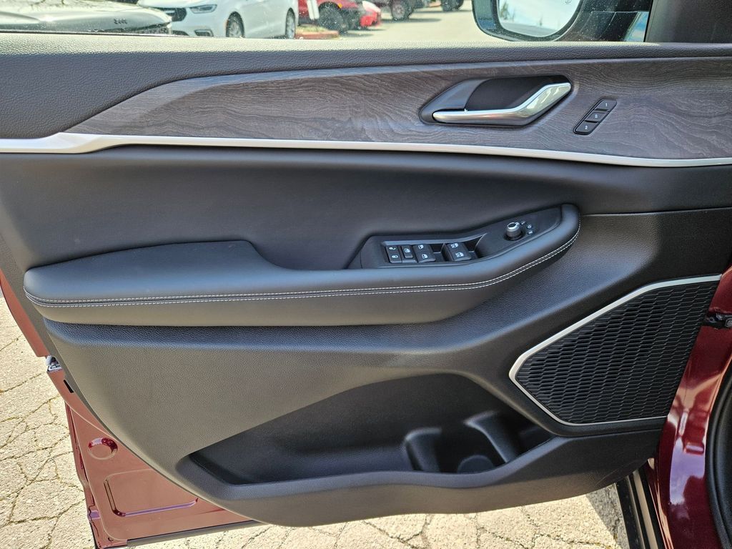 2026 Jeep Grand Cherokee Limited Gresham OR