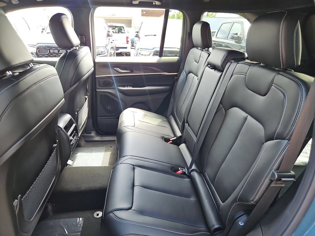 2026 Jeep Grand Cherokee Limited Gresham OR