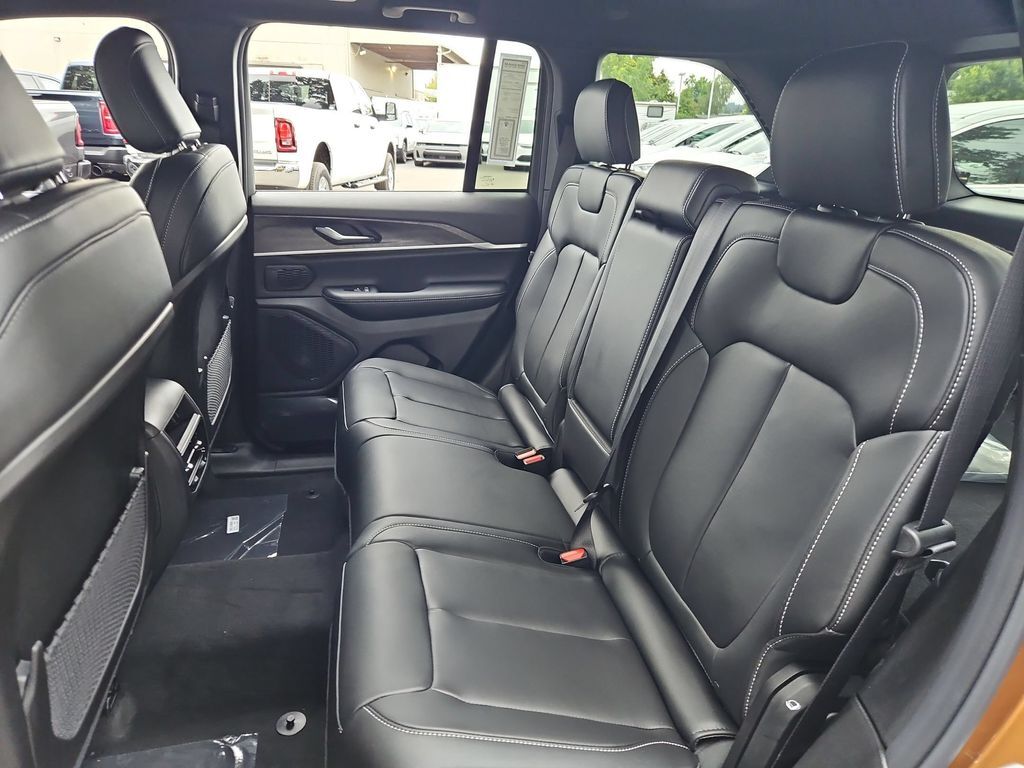 2026 Jeep Grand Cherokee Limited Gresham OR
