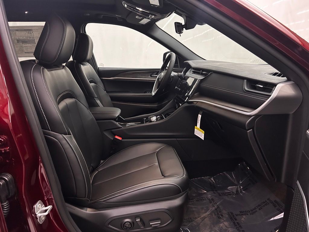 2026 Jeep Grand Cherokee Limited Portland OR