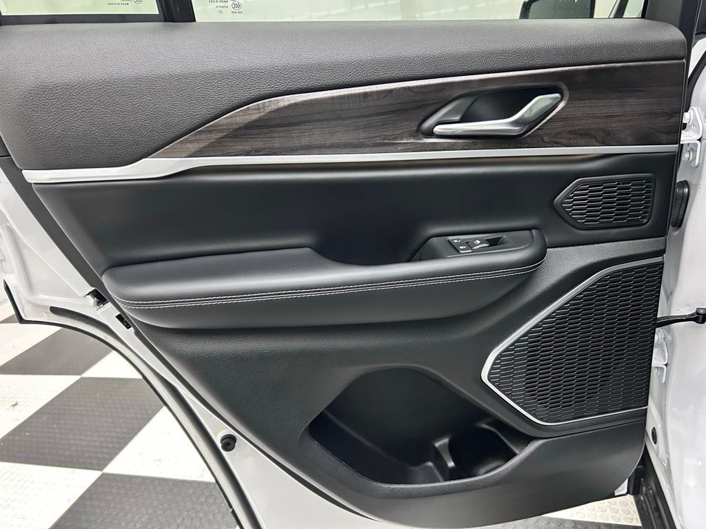 2026 Jeep Grand Cherokee Limited Portland OR