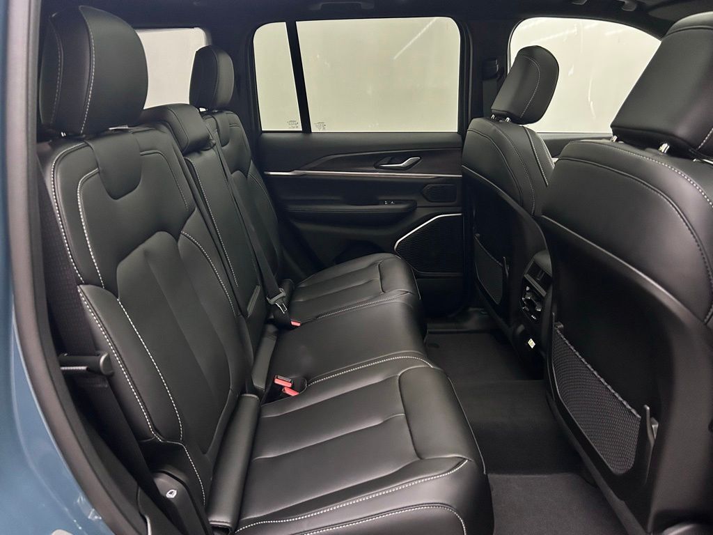 2026 Jeep Grand Cherokee Limited Portland OR