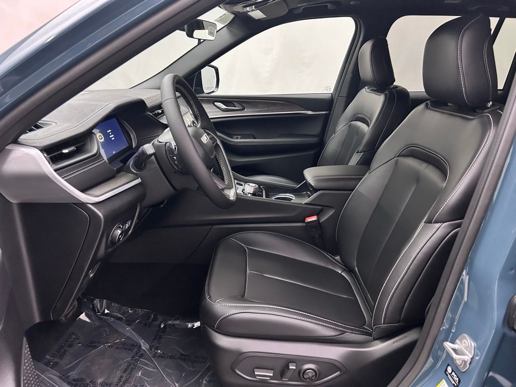 2026 Jeep Grand Cherokee Limited Portland OR