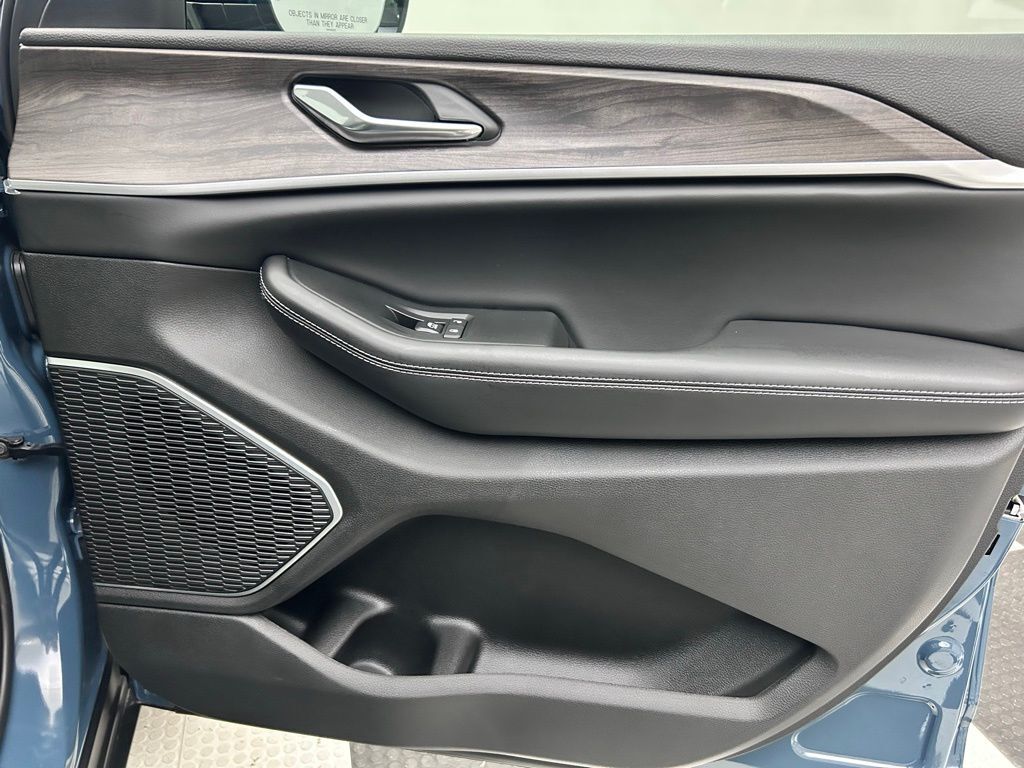 2026 Jeep Grand Cherokee Limited Portland OR