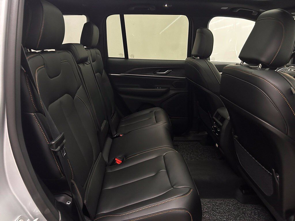 2026 Jeep Grand Cherokee Limited Portland OR