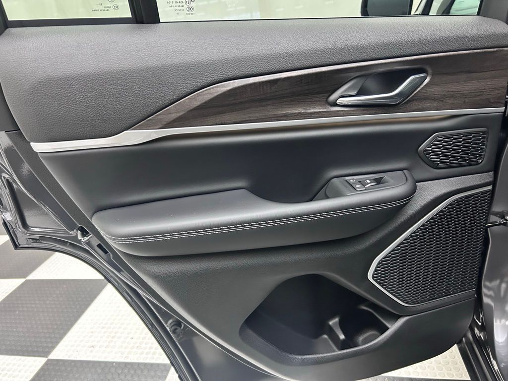 2026 Jeep Grand Cherokee Limited Portland OR