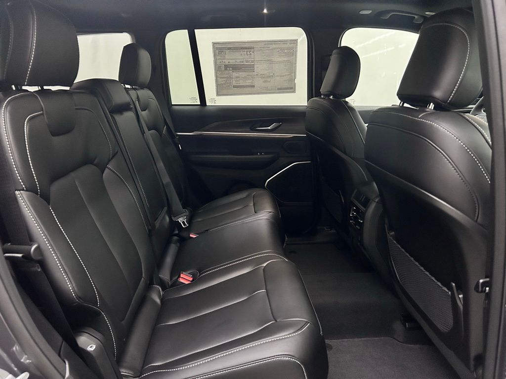 2026 Jeep Grand Cherokee Limited Portland OR