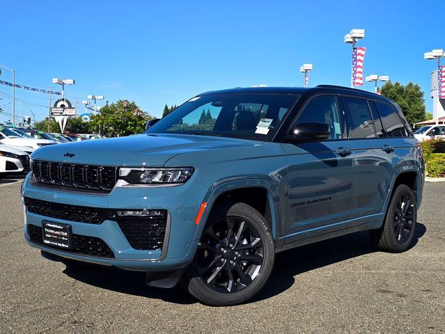 2026 Jeep Grand Cherokee Limited Reserve