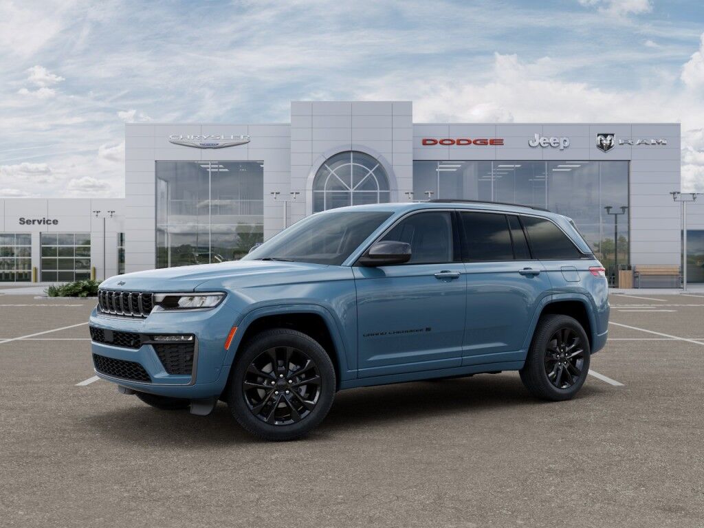 2026 Jeep Grand Cherokee Limited Reserve