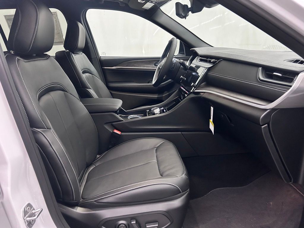 2026 Jeep Grand Cherokee Limited Reserve Portland OR