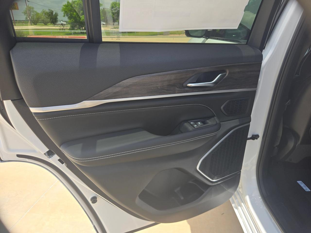 2026 Jeep Grand Cherokee Limited Reserve Castroville TX