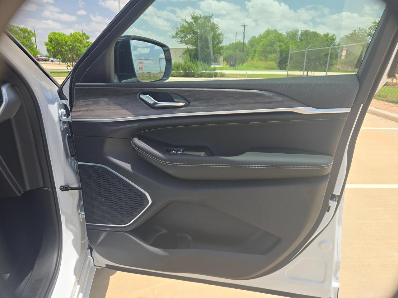 2026 Jeep Grand Cherokee Limited Reserve Castroville TX