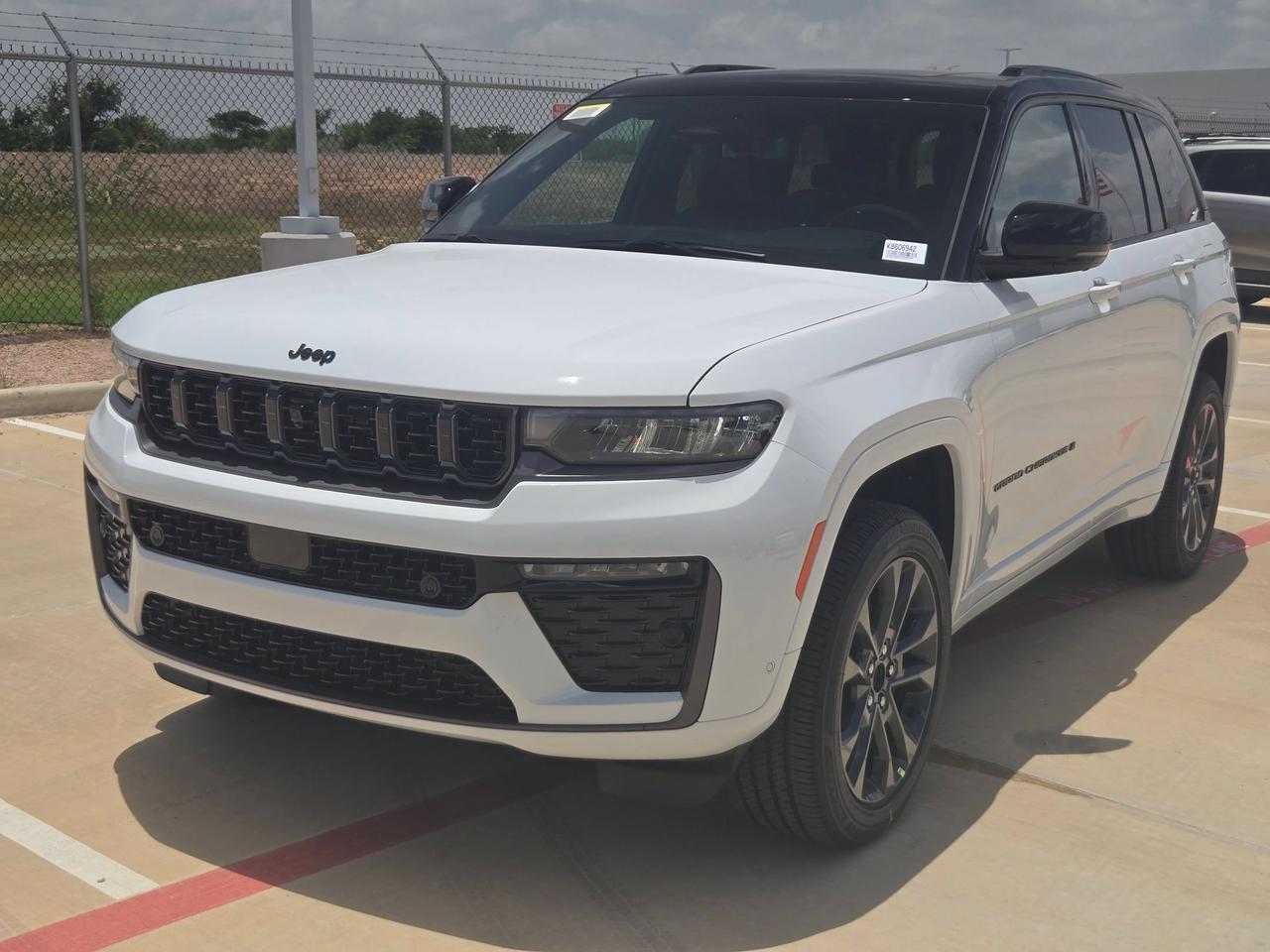 2026 Jeep Grand Cherokee Limited Reserve Castroville TX