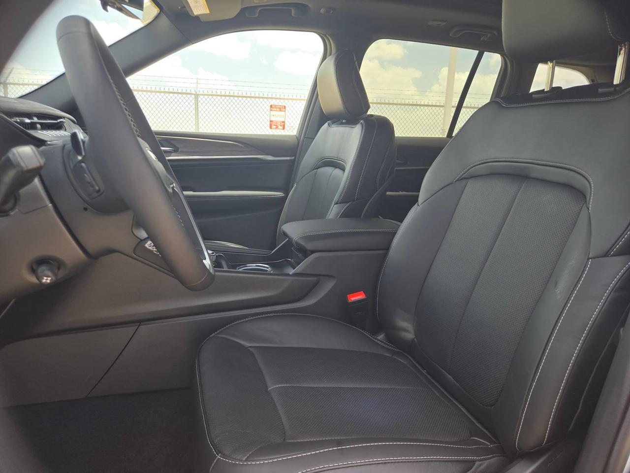 2026 Jeep Grand Cherokee Limited Reserve Castroville TX