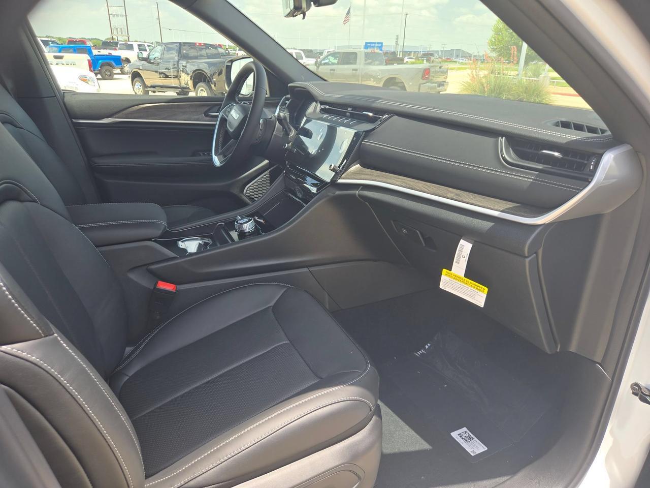 2026 Jeep Grand Cherokee Limited Reserve Castroville TX