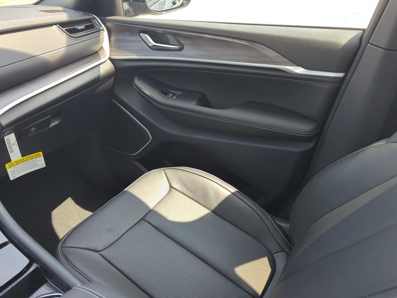 2026 Jeep Grand Cherokee Limited Reserve Winder GA