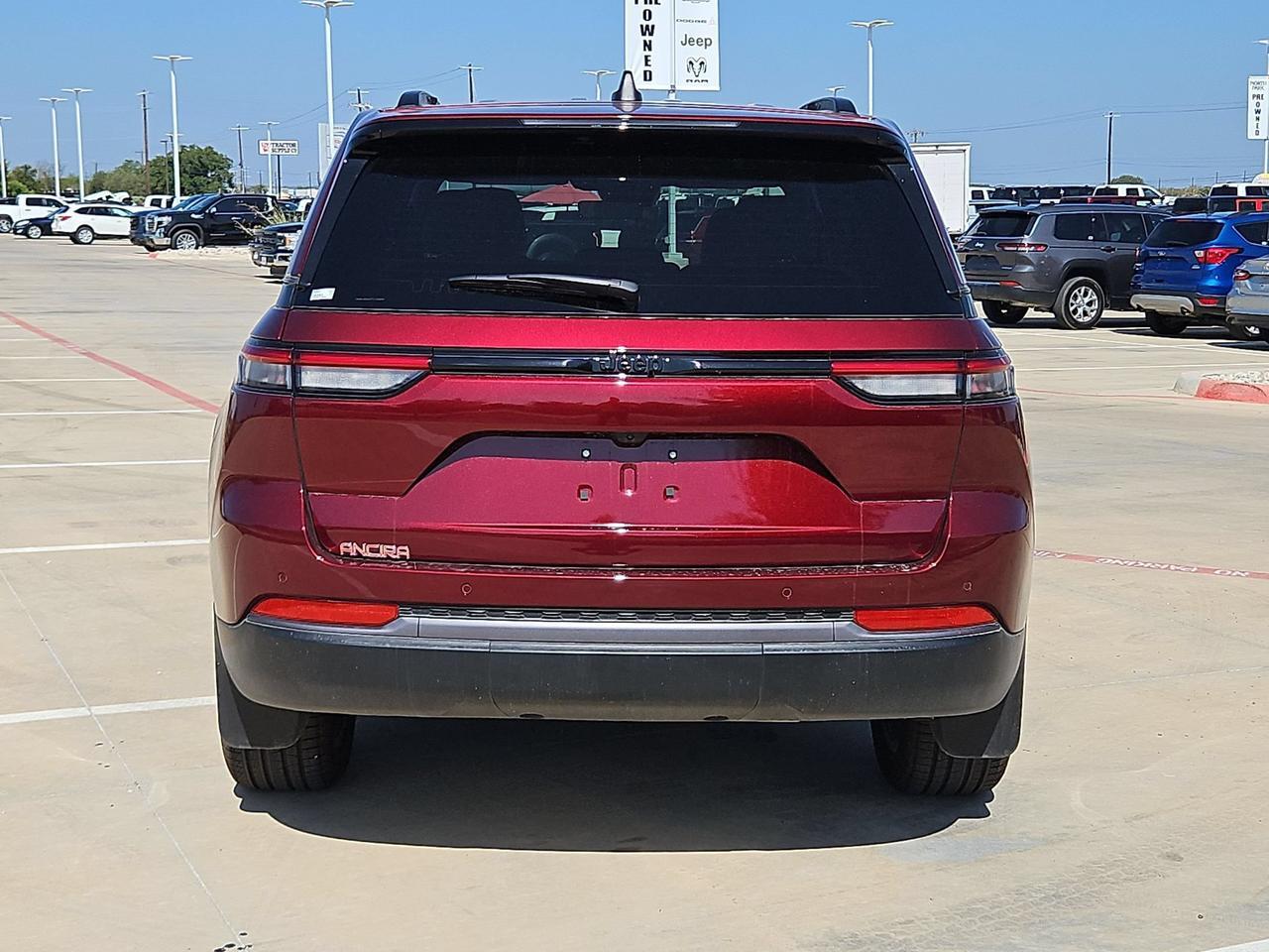 2026 Jeep Grand Cherokee Limited Castroville TX